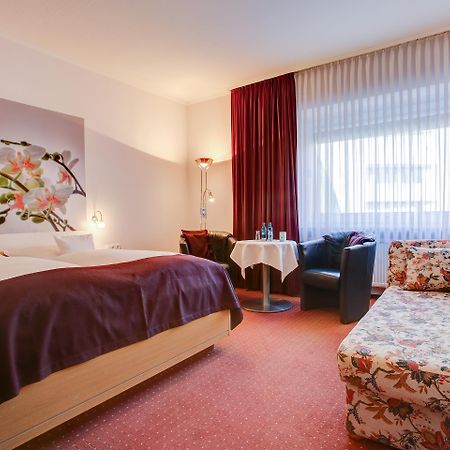 Ina Hotel Consul Kiel Ngoại thất bức ảnh