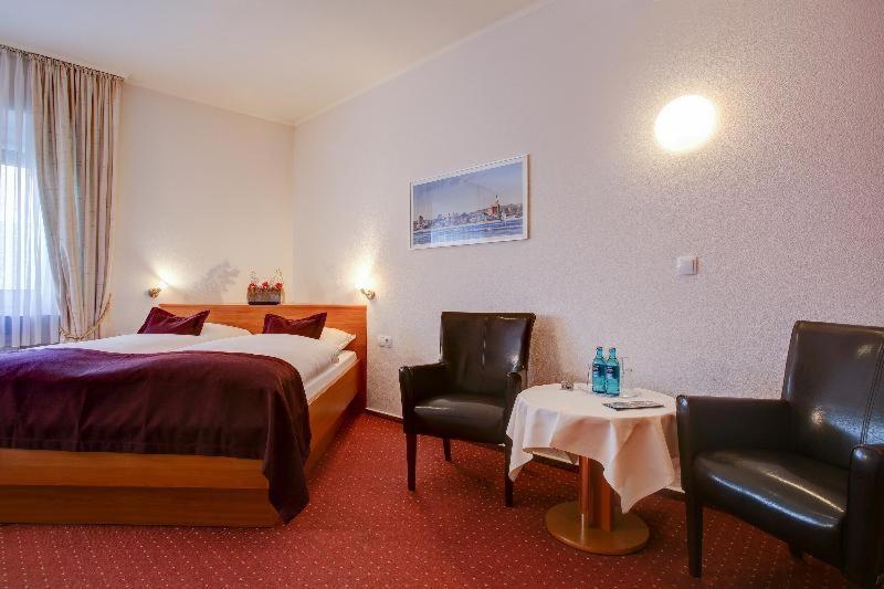 Ina Hotel Consul Kiel Phòng bức ảnh