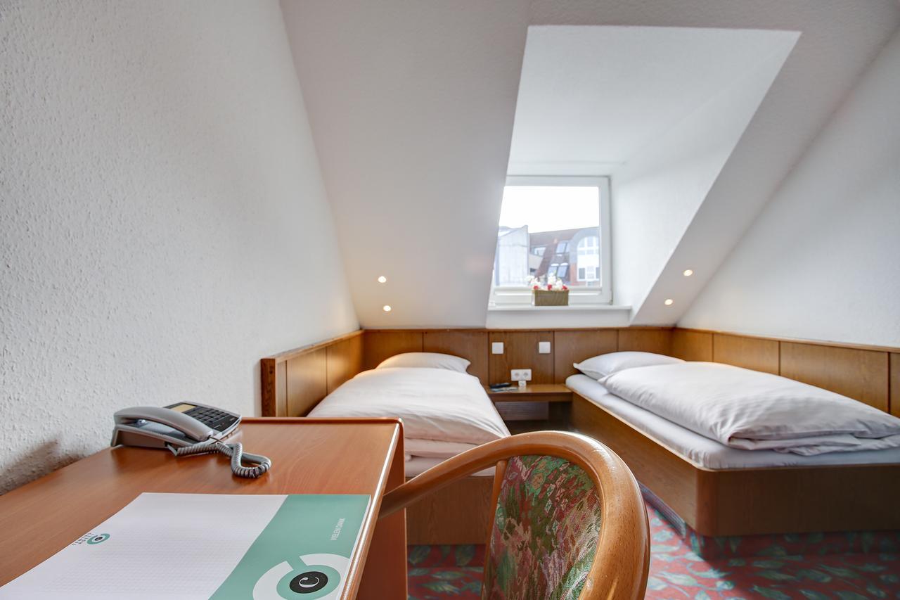 Ina Hotel Consul Kiel Ngoại thất bức ảnh