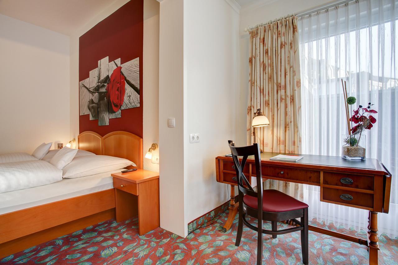 Ina Hotel Consul Kiel Ngoại thất bức ảnh