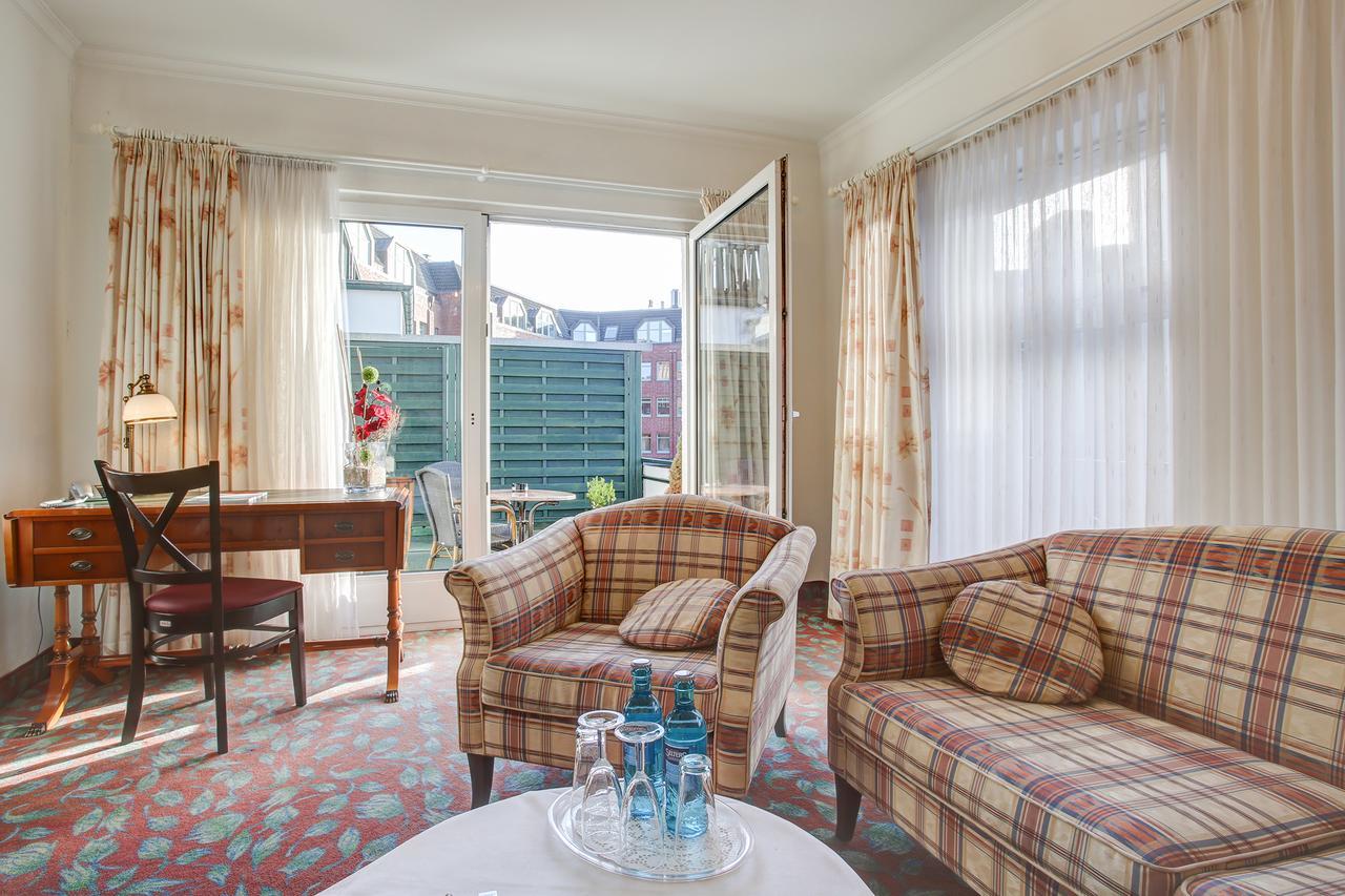 Ina Hotel Consul Kiel Ngoại thất bức ảnh