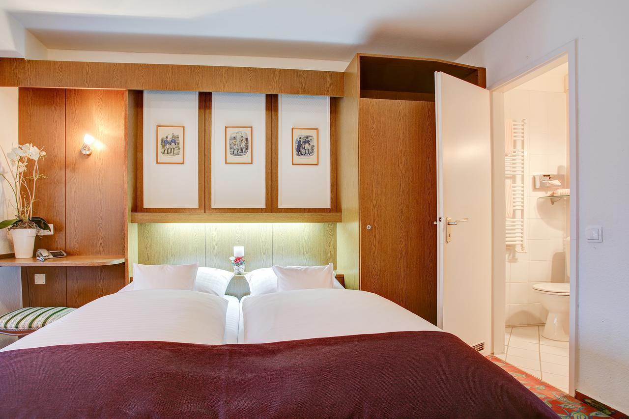 Ina Hotel Consul Kiel Ngoại thất bức ảnh